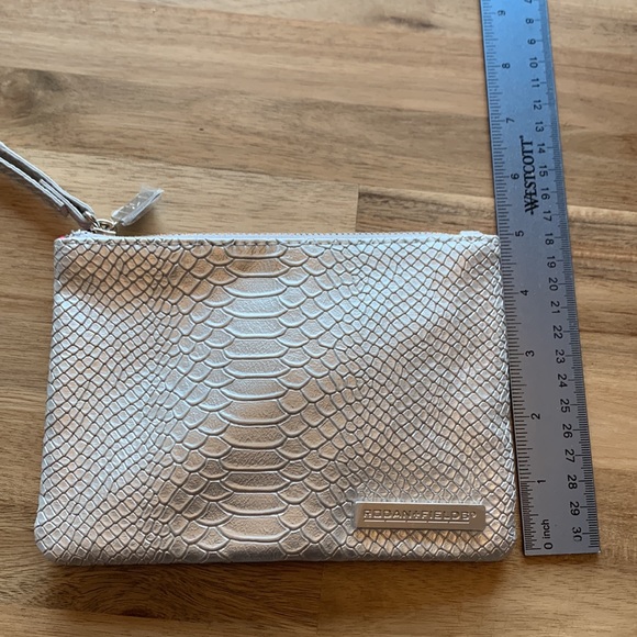 NWT! Rodan + Fields Makeup/Toiletries Case - Picture 6 of 6